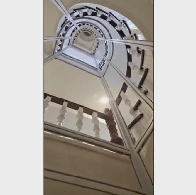 Εξαγωγέας που εξοικονομεί χώρο. Εξαγωγέας 6 ορόφων.